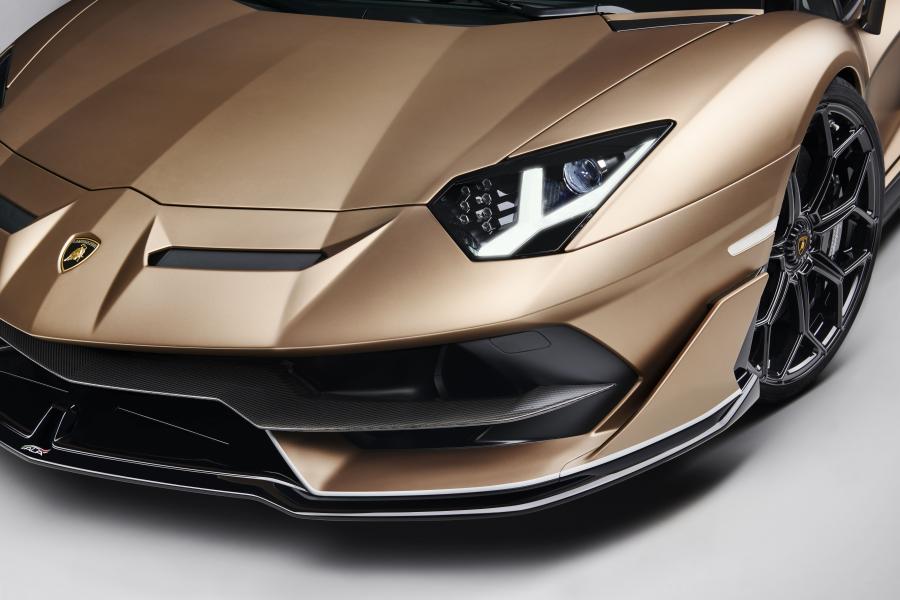 Детали экстерьера Lamborghini Aventador SVJ Roadster 2019 года  (WW) (фото 12 из 37)